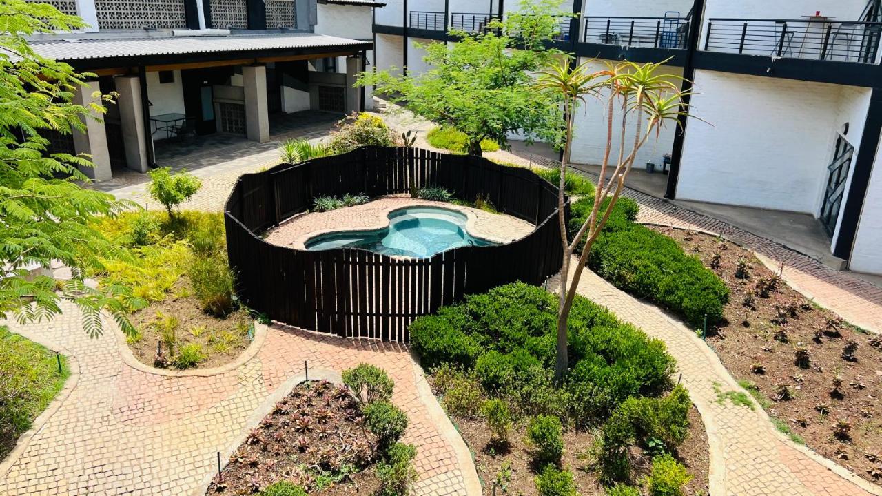 City Living Apartment 119 - Washer, 4K Tv, Fast Wifi, & Sunny Balcony Johannesburg Exteriér fotografie