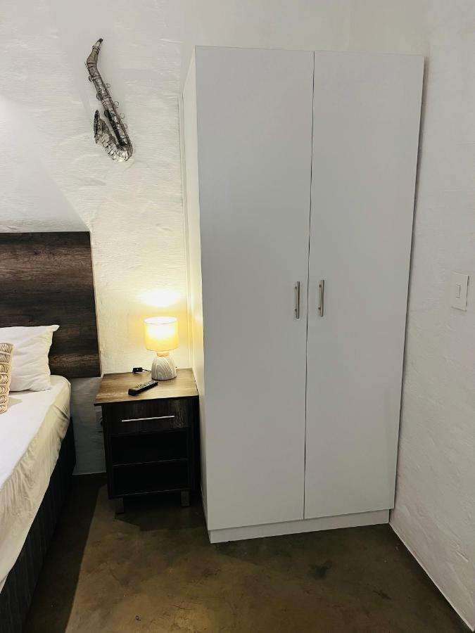City Living Apartment 119 - Washer, 4K Tv, Fast Wifi, & Sunny Balcony Johannesburg Exteriér fotografie