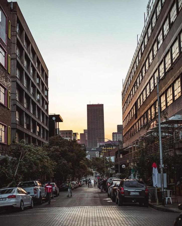 City Living Apartment 119 - Washer, 4K Tv, Fast Wifi, & Sunny Balcony Johannesburg Exteriér fotografie